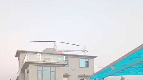 湖南邵阳土豪开直升机回农村举办演唱会,是炫富还是全村的骄傲